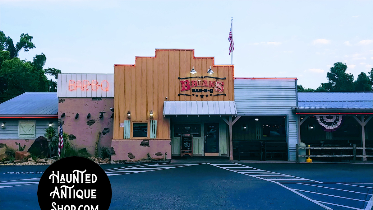 How To Eat At Brian’s Bar-B-Q • Haunt Your Shop